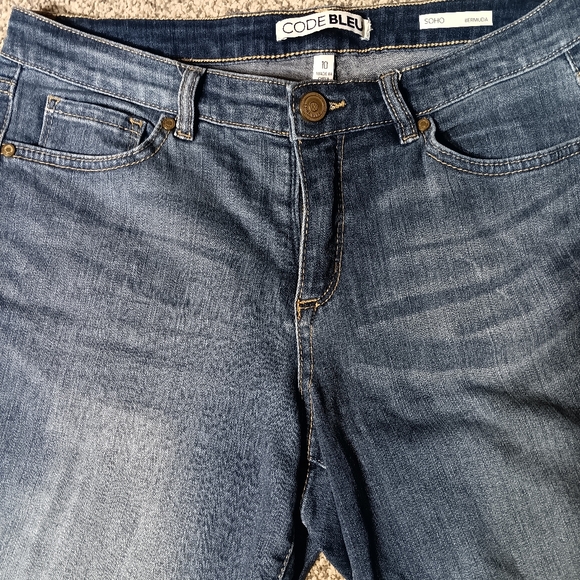 Size 10 - Picture 3 of 7